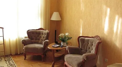 Black Sea Oktyabrskaya Hotel