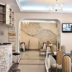 Black Sea Oktyabrskaya 3*